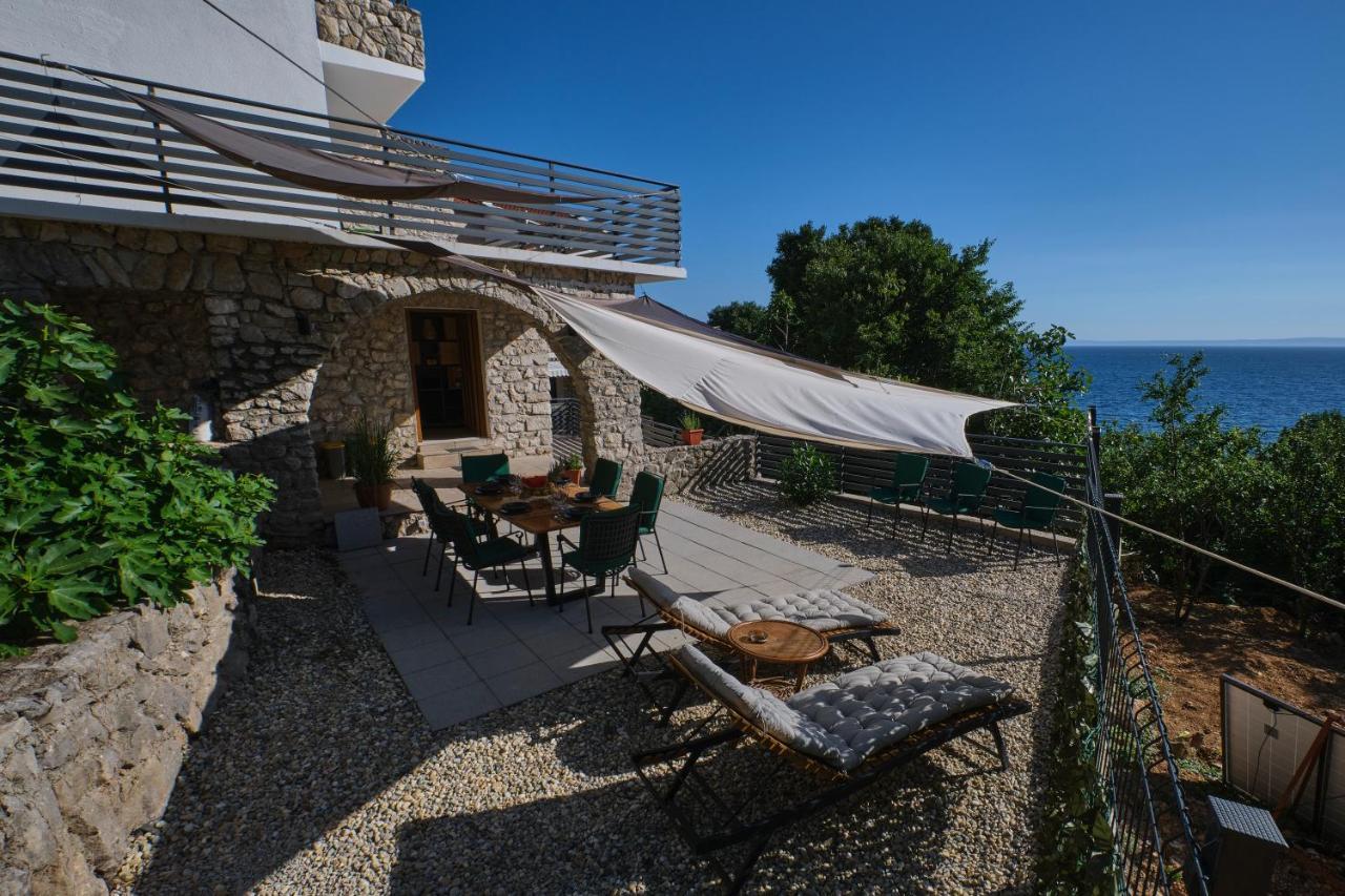 Villa Kuca Za Odmor Baya à Stara Baška Extérieur photo