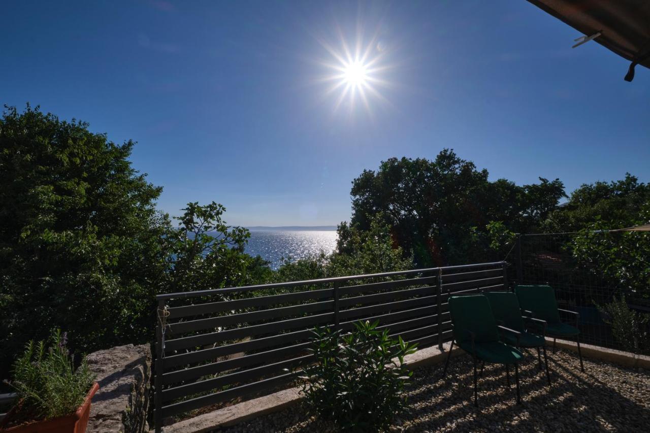 Villa Kuca Za Odmor Baya à Stara Baška Extérieur photo