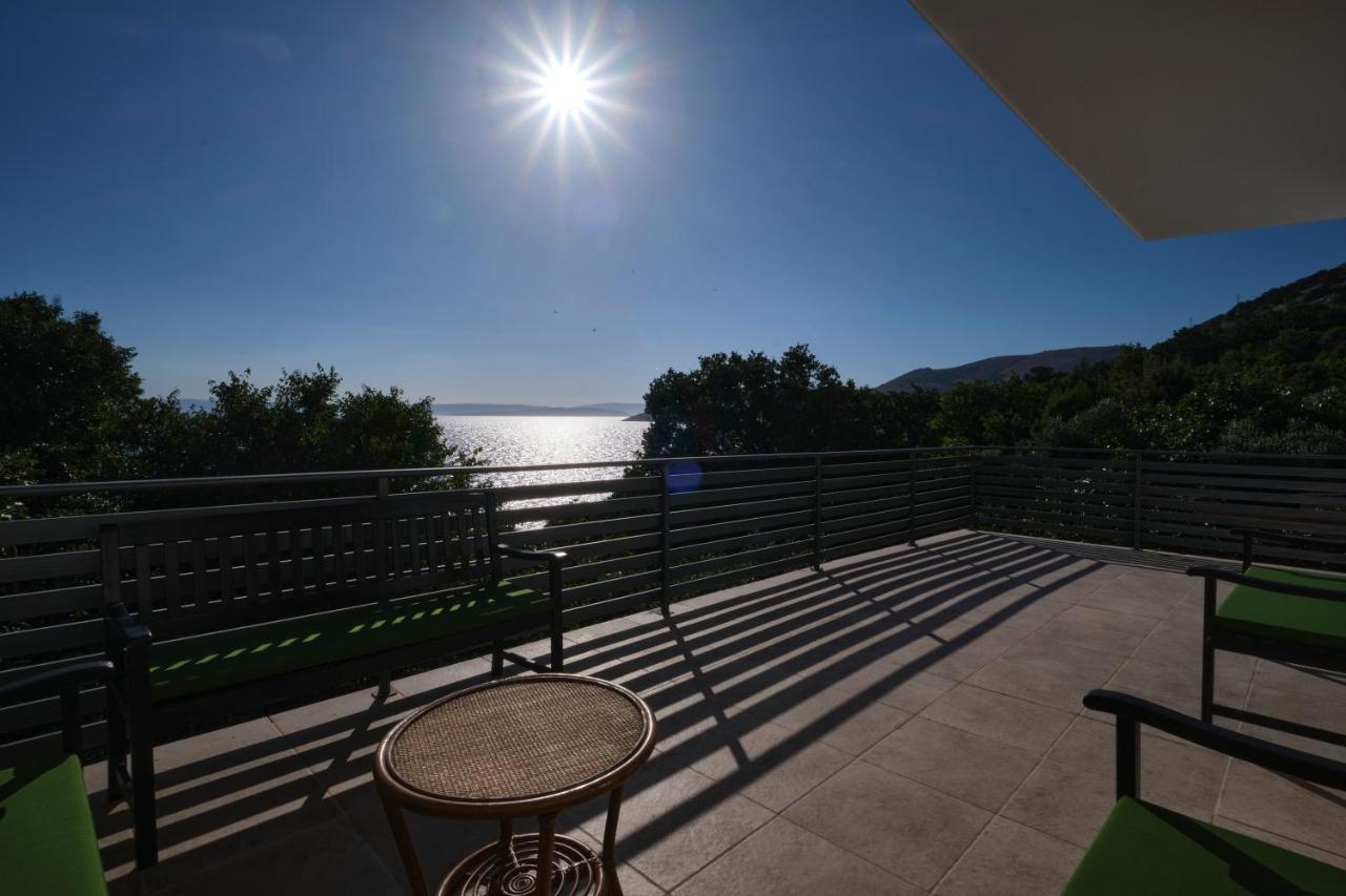 Villa Kuca Za Odmor Baya à Stara Baška Extérieur photo